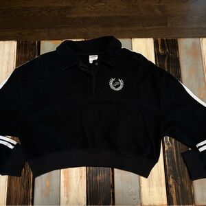 VS Pink Cropped Sweatshirt